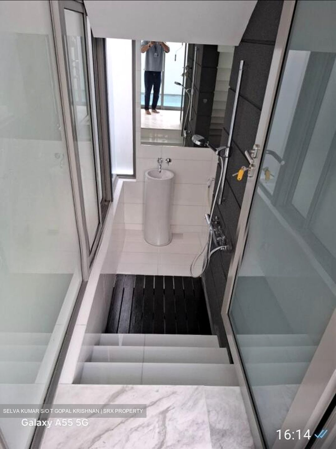 Dunearn Close (D11), Detached #500719091